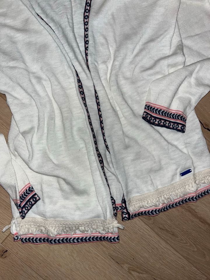 Pepe Boho Strickjacke Größe 158/164 in Krefeld