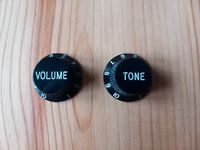Fender Volumen und Tone Poti Knopf Knob in schwarz Nordrhein-Westfalen - Solingen Vorschau