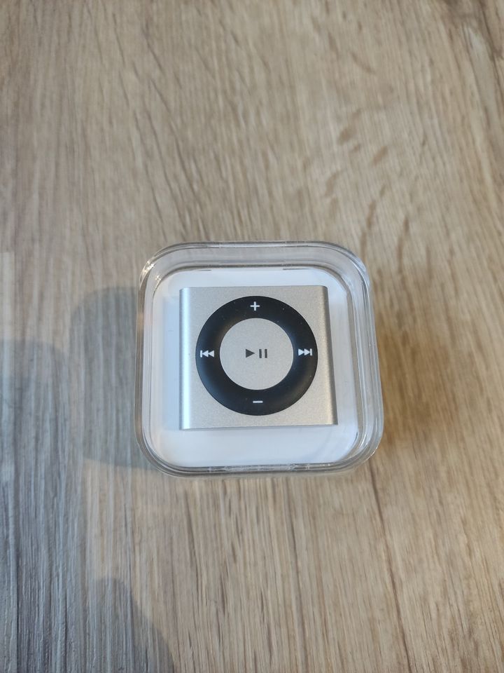 iPod Shuffle Neu OVP 4. Generation - MD778FD/A A1373 in Wuppertal