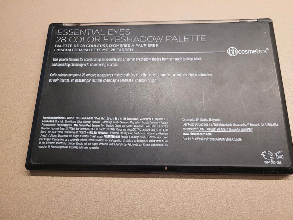 BH Cosmetics Eyeshadow Palette in Augsburg