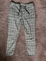 Review Hose kariert Größe S Karo Muster beige grau Frankfurt am Main - Gutleutviertel Vorschau