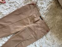 Damen 7/8 Hose beige Marc Cain Gr. 42 Rheinland-Pfalz - Vallendar Vorschau