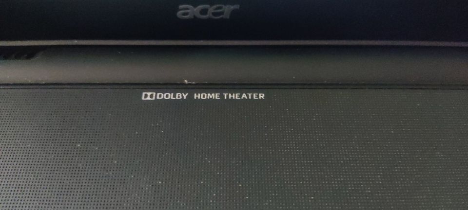 Acer Aspire 8930G 18,4 Zoll - Windows 10 500GB 6GB Ram in Altenburg