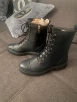 Neue schwarze MK Boots Gr.9 Nordrhein-Westfalen - Kerpen Vorschau