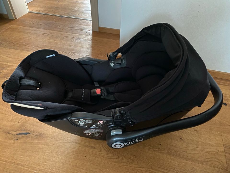 Kiddy EVO Lunafix Babyschale mit Isofix Base Kindersitz in Ingolstadt