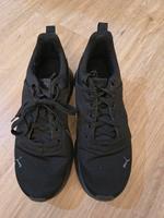 Sportschuhe Turnschuhe Schwarz Puma Gr. 41 Berlin - Lichtenberg Vorschau