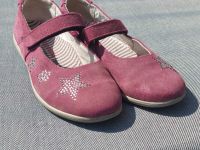 Ricosta Mädchen Ballerinas Größe 31 offene Schuhe Sterne Nordrhein-Westfalen - Erkelenz Vorschau
