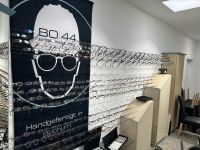 Insolvenz Optiker Warenbestand 1785  Brillen Gestelle 825 Boxen Nordrhein-Westfalen - Bedburg Vorschau