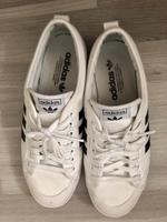 Adidas Originals Nizza Gr. 44 2/3 weiß Schuhe Bayern - Deuerling Vorschau