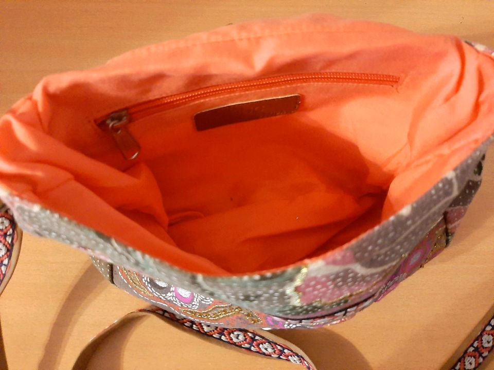 Handtasche zum umhängen / Stoff in Freiberg