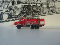 Feuerwehr Mercedes Benz GTLF Flugfeldlöschfahrzeug in 1:87 Rheinland-Pfalz - Waldalgesheim Vorschau