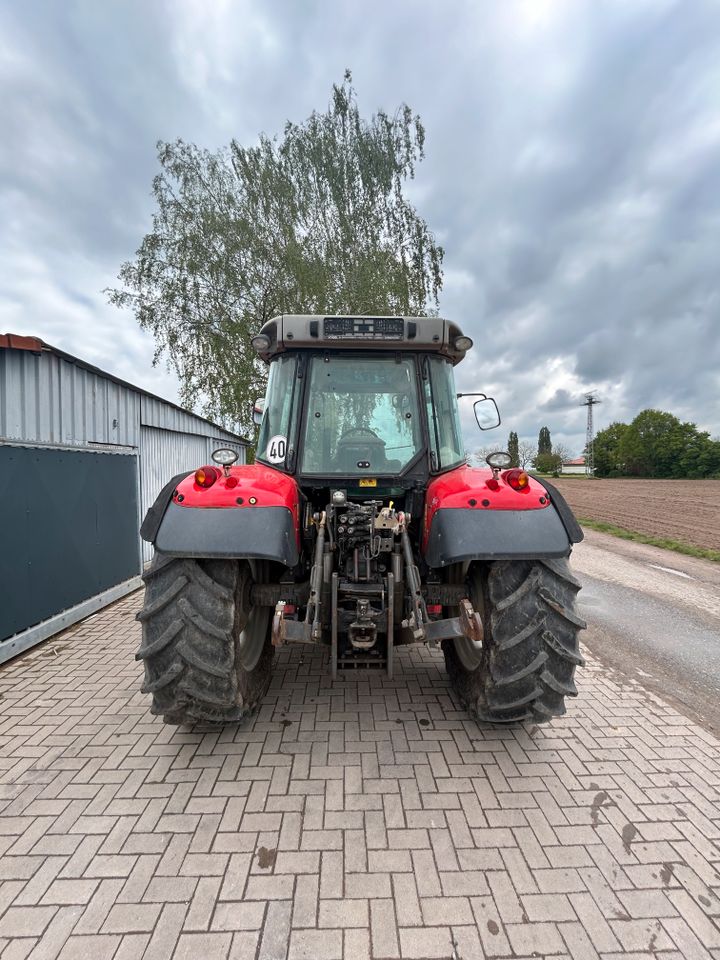 Massey Ferguson MF 5613 Dyna 4 2016 6900H Klima 2016 in Harthausen