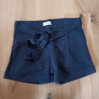 Bellybutton Short kurze Hose Umstandshose Schwangerschaft 34 Bayern - Thalmassing Vorschau