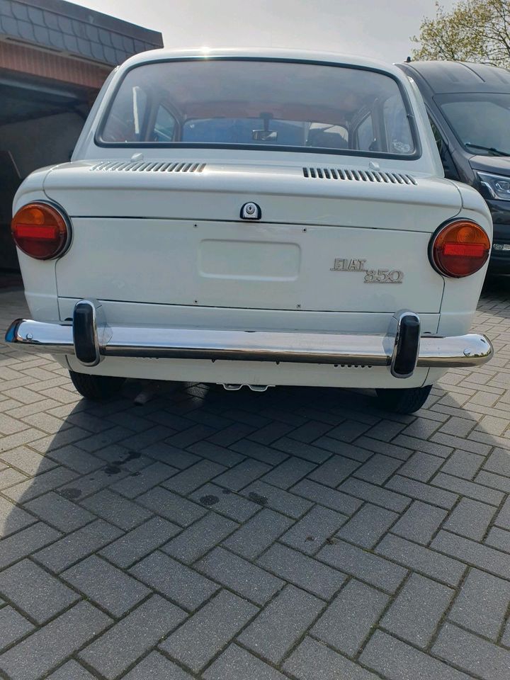 Fiat 850 Limousine Oldtimer H Zulassung in Henstedt-Ulzburg