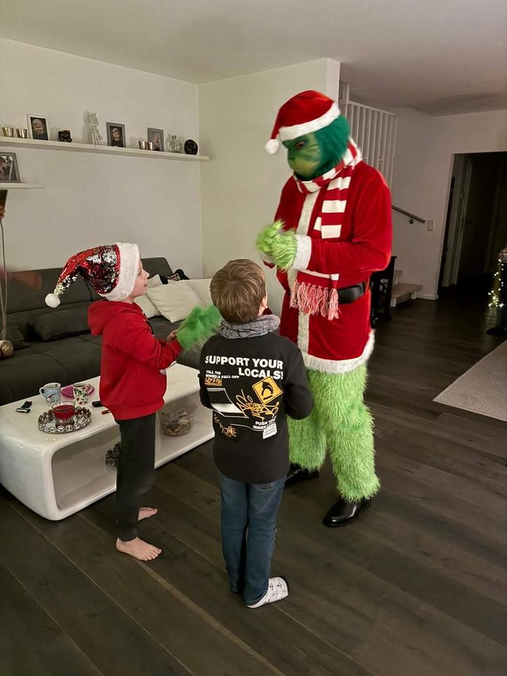 Den Grinch Weihnachtsdieb buchen mieten, Weihnachtsmann Santa in Niederkassel