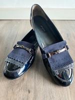 Elegante Lackleder Damen-Slipper von Paul Green Größe 6,5 Hessen - Rödermark Vorschau