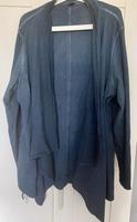 Liberty Strickjacke Größe XXL Used-Look Blau offene Form Sachsen - Leisnig Vorschau