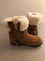 UGG Kinderstiefel ( NEU ) Bayern - Gauting Vorschau