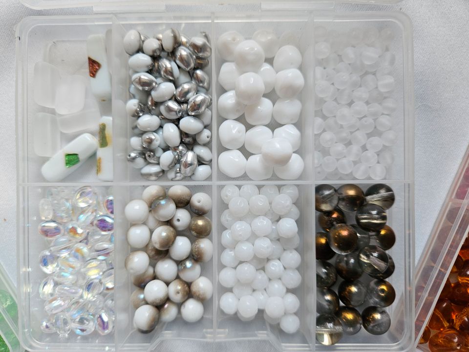 Perlenpaket Tschechischer Glasperlen 4 in Nidda