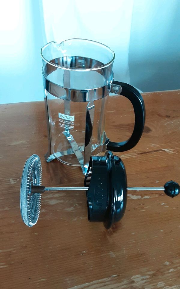 bodum Caffettiera Kaffeebereiter silber/ schwarz 1l in Remagen