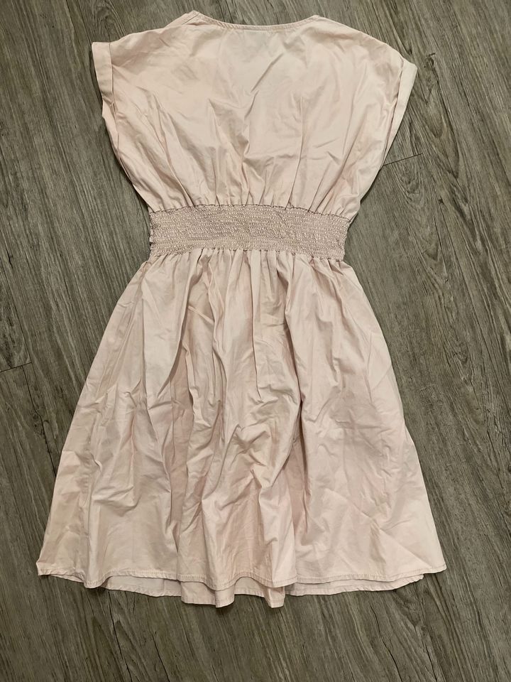 H&M Damen Kleid rosa Gr.36 NEU in Buxtehude