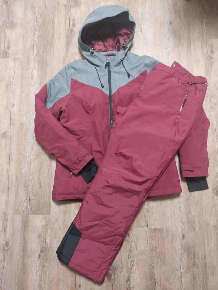 *Neu* Skianzug Gr. L Skihose Skijacke grau weinrot in Badbergen