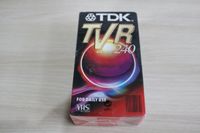 2 x TDK TVR VHS Leerkassette 240 Min Kassette Video Videokassette Wuppertal - Langerfeld-Beyenburg Vorschau