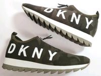 DKNY Damen Sneaker Schuhe Slipper Gr. 40 Leipzig - Connewitz Vorschau