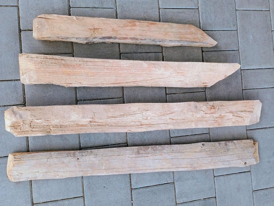 Lehmstaken Holz Holzdeko Deckenbalken in Lohmen