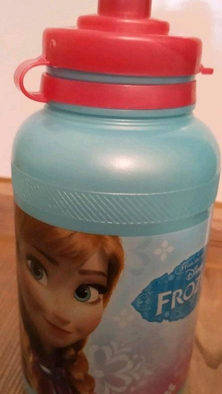 NEU - FROZEN Sportflasche / Trinkflasche  Elsa Eiskönigin Disney in München