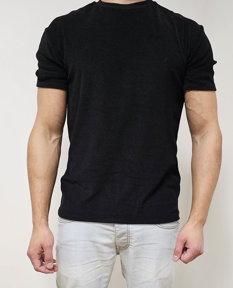 Bershka Shirt T-Shirt schwarz flauschiger Stoff Größe M in Bad Kissingen