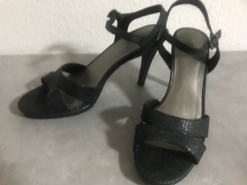 Tamaris High Heels Gr.40 Schwarz Glitzer in Bielefeld