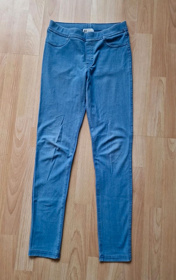 H&M bequeme Mädchen Jeans Leggings, Gr. 158, blau in Queis