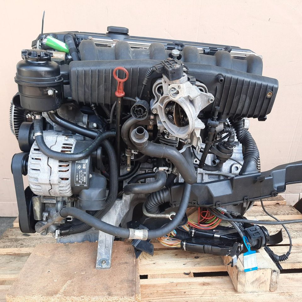 Motor M52B28 2.8L 193PS 1 VANOS BMW 3 E36 E39 E46 93TKM KOMPLETT in Berlin