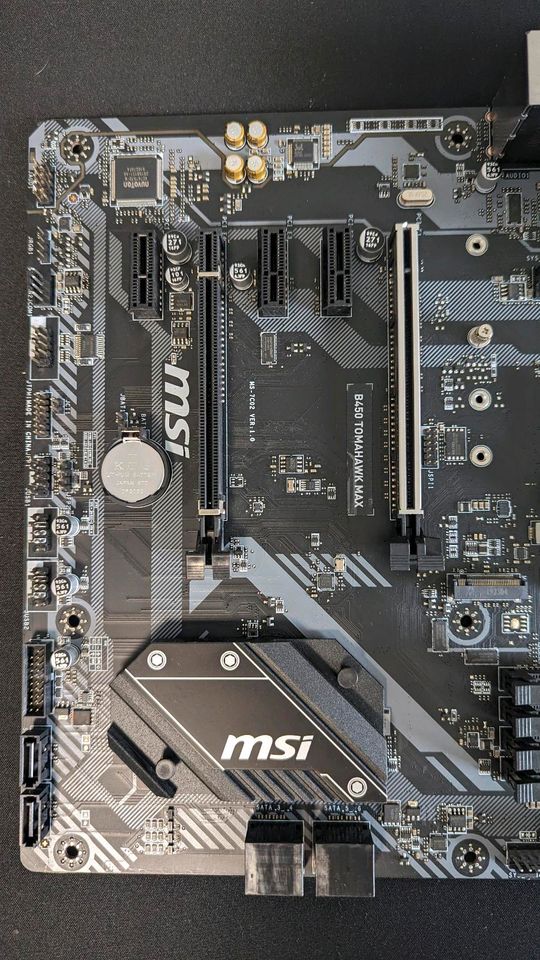 MSI B450 Tomahawk Max mit CPU und RAM in Minden