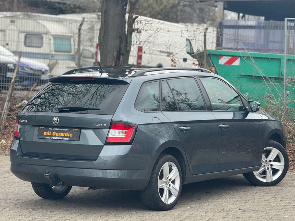 Skoda Fabia Combi Style"AUTOMATIK"KLIMA"PDC"AHK" in Hildesheim