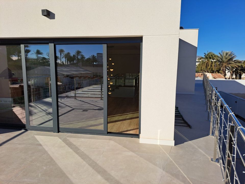 Neubau Villa in San Isidro / Catral (Alicante) mit 3 Schlafzimmern, Pool, Carport und Dachterrasse, nur 30 Minuten vom Strand entferent, Costa Blanca / Spanien in Oyten