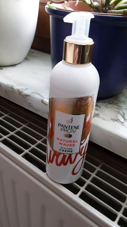 Neu PANTENE PRO-V NATURAL WAVES STYLING CREME Öl Maske in Berlin