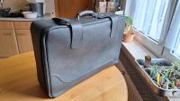 Koffer Leder grau vintage, gebrauchsfähig Sachsen-Anhalt - Wernigerode Vorschau