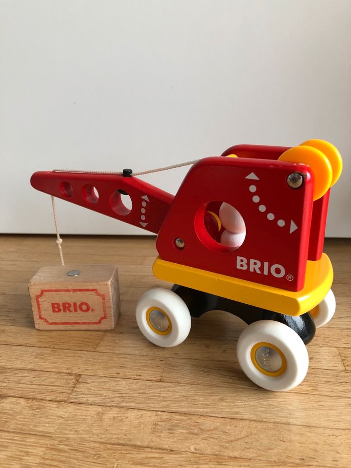 Brio Kran mit magnetischem Block ab 18m in Baden-Württemberg - Mannheim |  Holzspielzeug günstig kaufen, gebraucht oder neu | eBay Kleinanzeigen ist  jetzt Kleinanzeigen