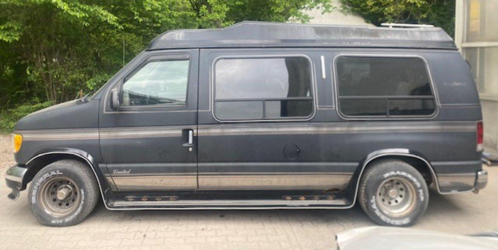 Abbildung des Autos Ford econoline e 150 exp…