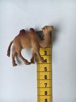 Spielzeugfigur Tierfigur Kamel Zweihöckrig Reittier Kunststoff Süd - Niederrad Vorschau