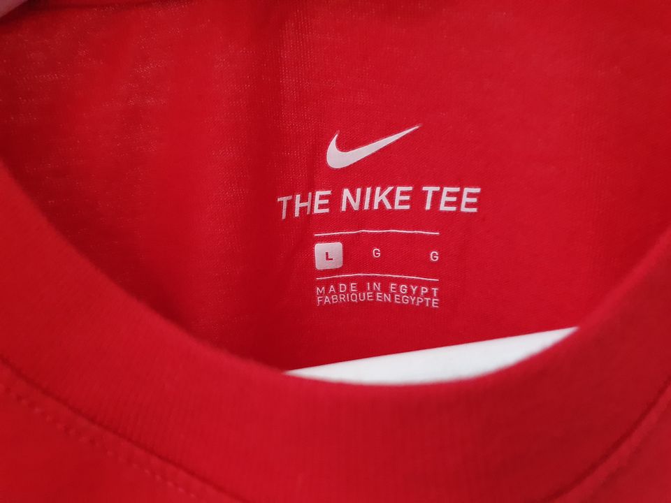 T-Shirt Nike Atletico Madrid Rot - neuwertig in Wunstorf