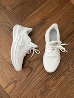 Sneakers Nike weiß gr. 40 neu Nürnberg (Mittelfr) - Südoststadt Vorschau