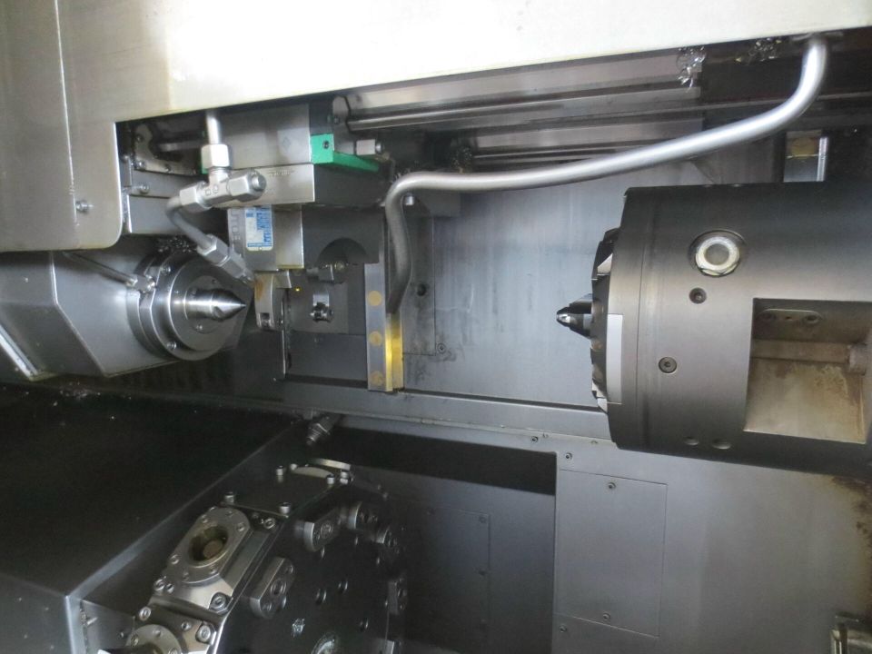 Weisser Cnc-Drehmaschine in Nürnberg (Mittelfr)