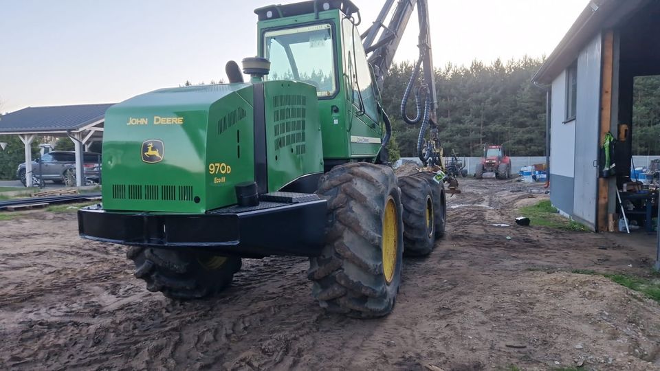 2x JOHN DEERE 970D H745 Harvester wie Ponsse in Forst (Lausitz)