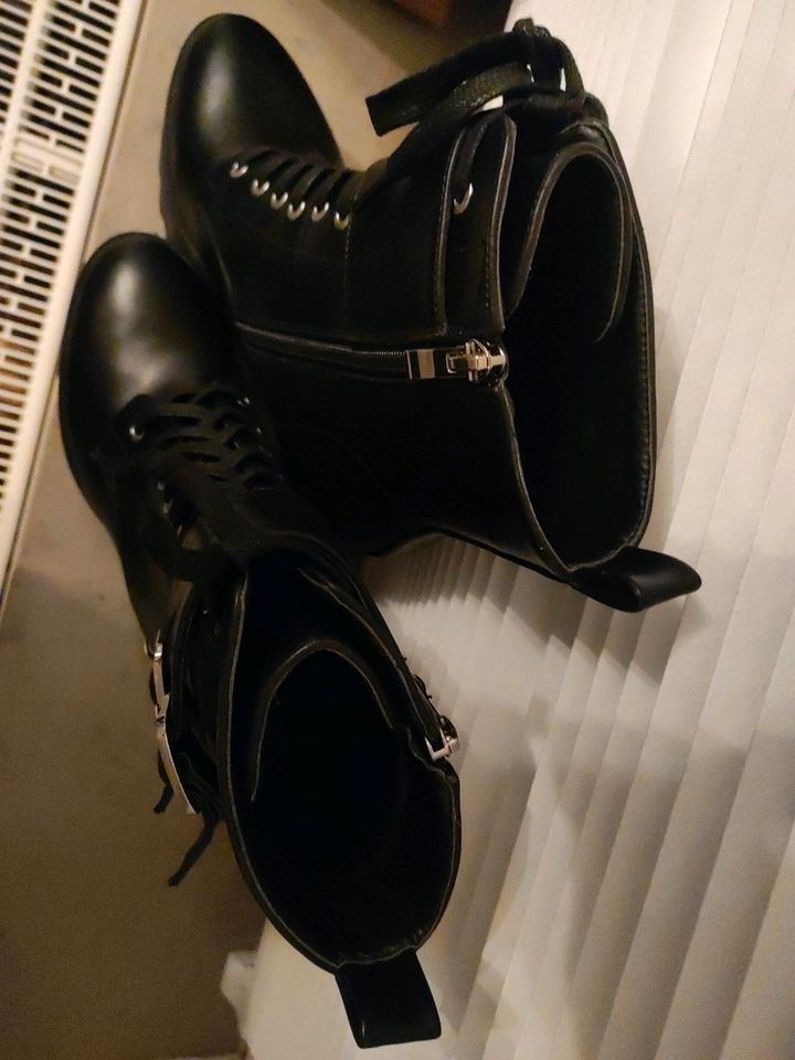 Sexy Damen Plateau Stiefel Stiefelette Boots schwarz in Dorfen