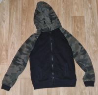 Kapuzen Jacke Gr 128 Kr. München - Unterschleißheim Vorschau