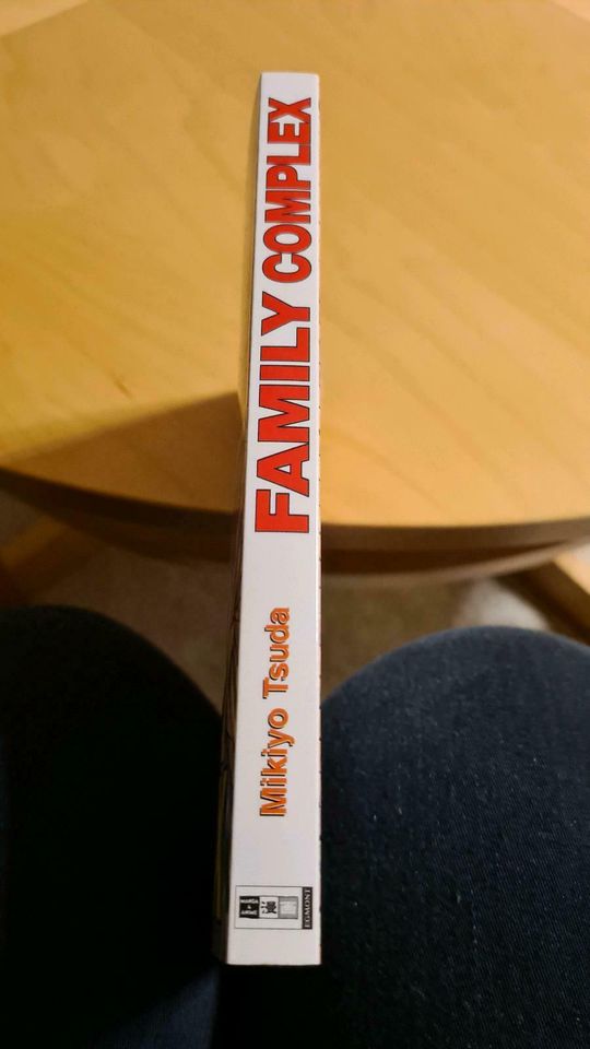 Family Complex Manga Einzelband in Möser