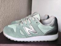 New Balance 520 EU 40 Grün Mint Weiß Silber Sneaker Niedersachsen - Lüneburg Vorschau